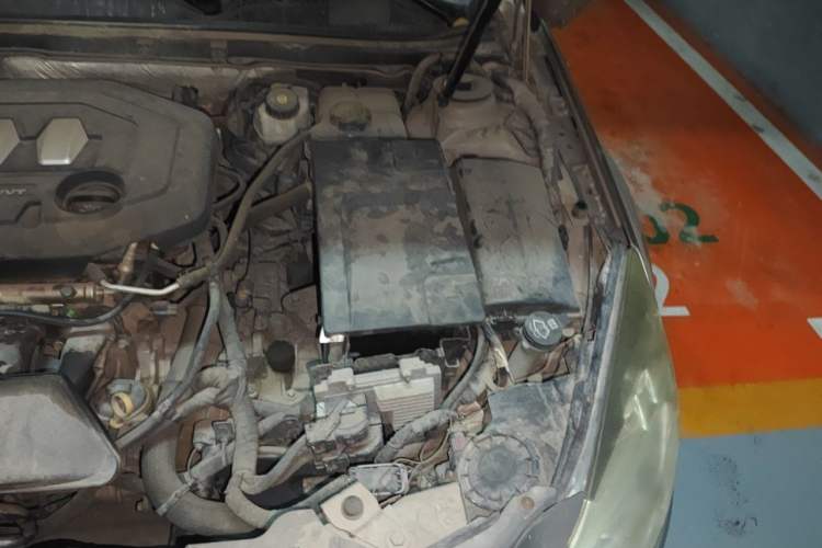 Used Buick Regal 2012 2.0L Luxury Edition Engine Bay Left
