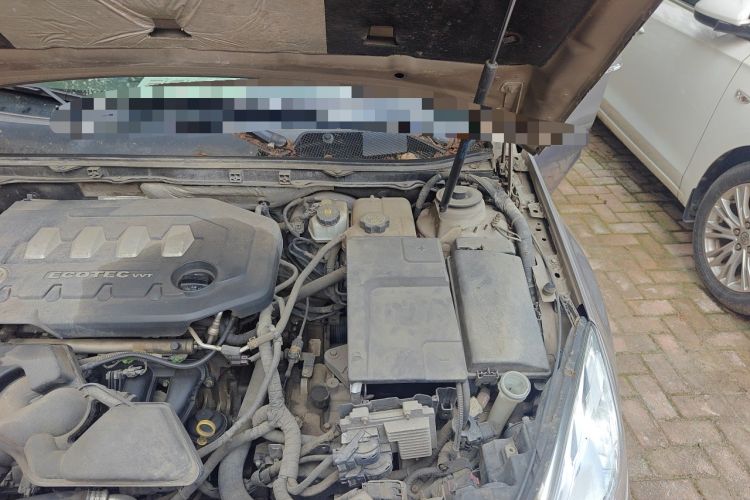 Used Buick Regal 2012 2.0L Luxury Edition Engine Bay Left