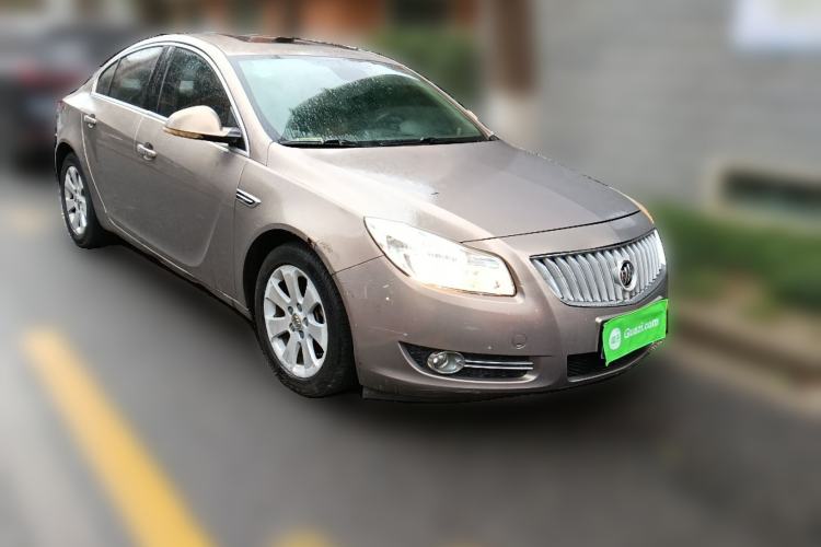 Used Buick Regal 2012 2.0L Luxury Edition Front Right 45 Deg