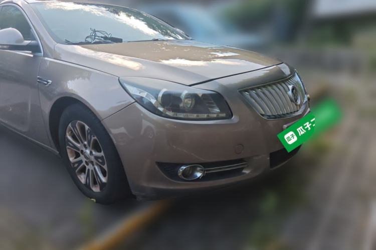 Used Buick Regal 2012 2.0L Luxury Edition Front Right 45 Deg