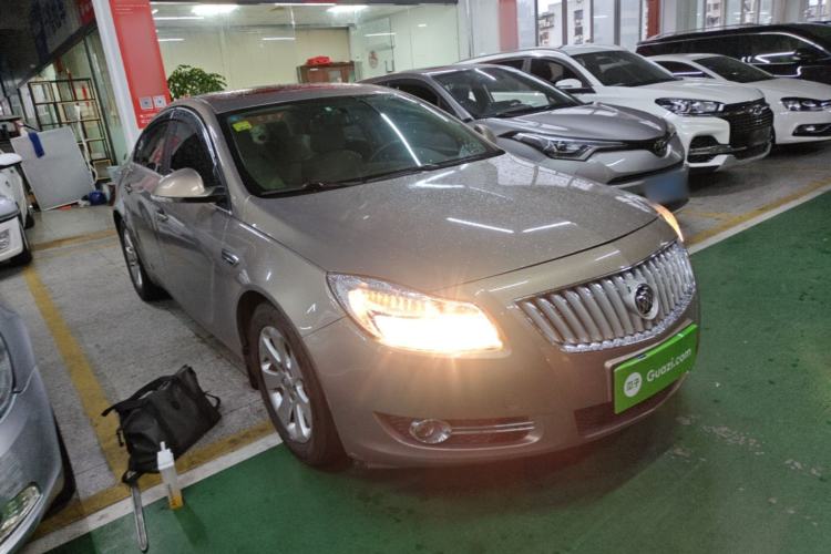 Used Buick Regal 2012 2.0L Comfort Edition Front Right 45 Deg