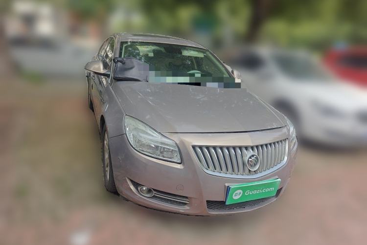 Used Buick Regal 2012 2.0L Luxury Edition Front Right 45 Deg