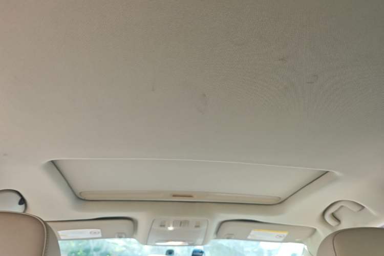 Used Buick Regal 2012 2.0L Comfort Edition Headliner