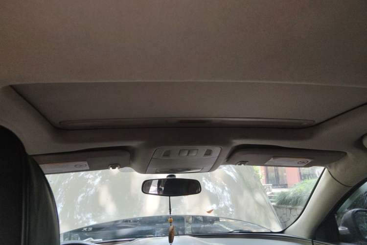 Used Buick Regal 2012 2.0L Comfort Edition Headliner