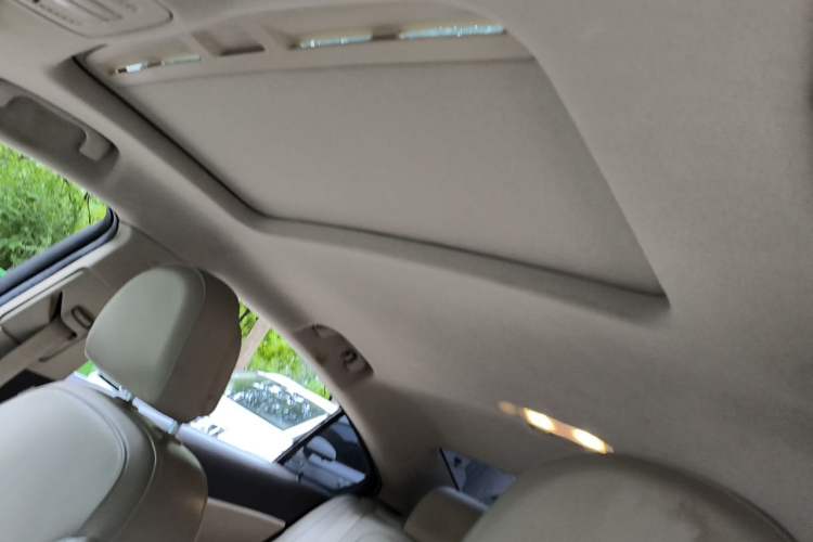 Used Buick Regal 2012 2.0L Luxury Edition Headliner