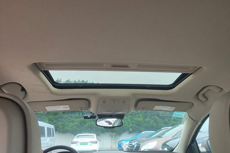 Used Buick Regal 2012 2.0L Luxury Edition Headliner