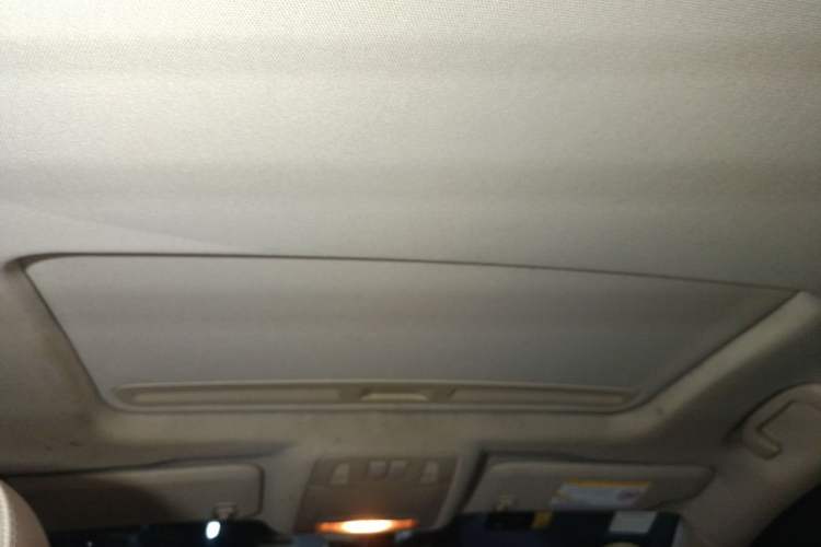 Used Buick Regal 2012 2.0L Comfort Edition Headliner