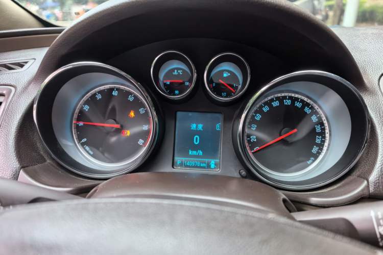 Used Buick Regal 2012 2.0L Comfort Edition Instrument Cluster