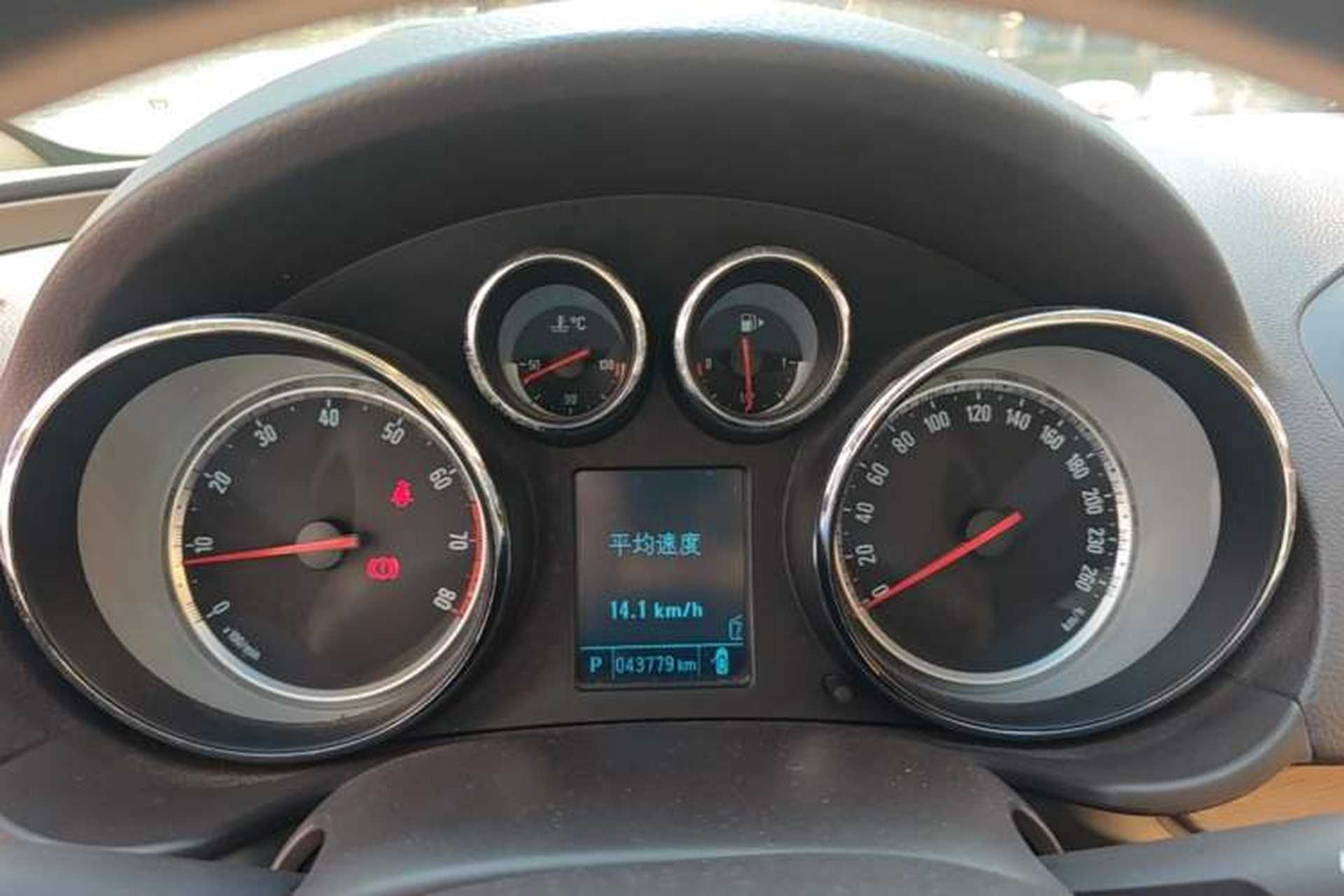 Used Buick Regal 2012 2.0L Comfort Edition Instrument Cluster
