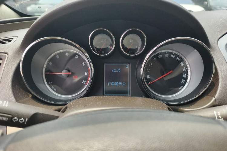 Used Buick Regal 2012 2.0L Luxury Edition Instrument Cluster