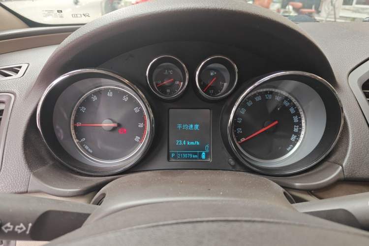 Used Buick Regal 2012 2.0L Comfort Edition Instrument Cluster