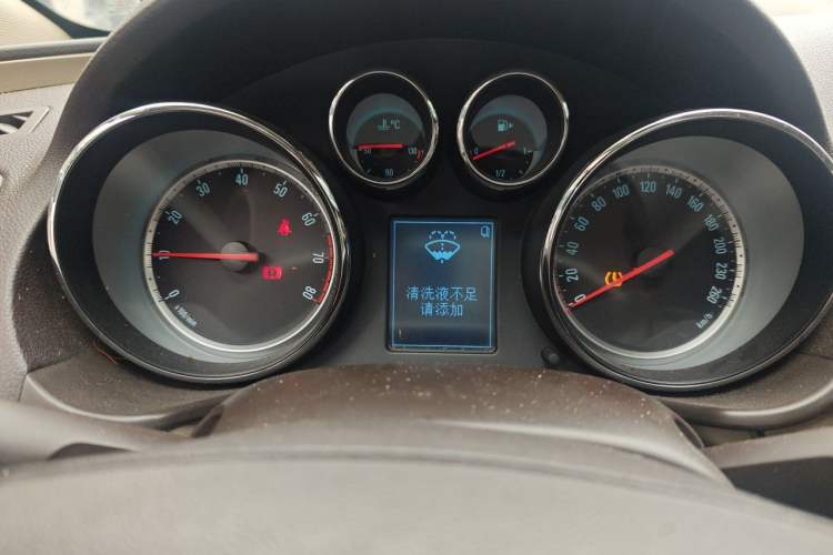 Used Buick Regal 2012 2.0L Comfort Edition Instrument Cluster