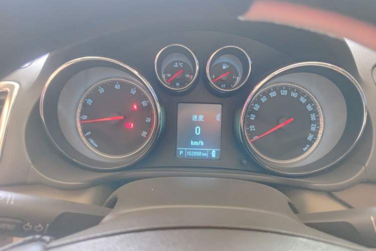 Used Buick Regal 2012 2.0L Luxury Edition Instrument Cluster