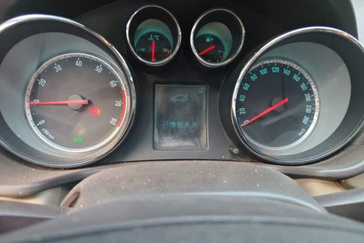 Used Buick Regal 2012 2.0L Luxury Edition Instrument Cluster