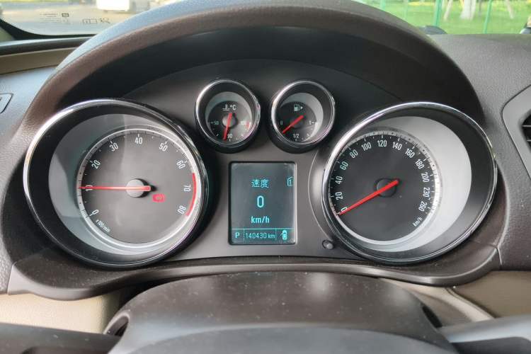 Used Buick Regal 2012 2.0L Comfort Edition Instrument Cluster