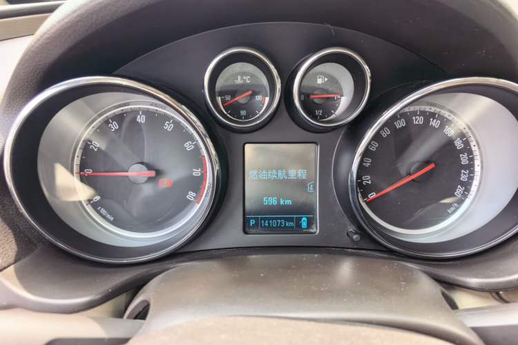 Used Buick Regal 2012 2.0L Luxury Edition Instrument Cluster