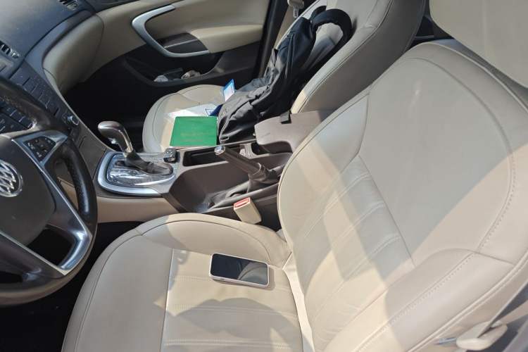 Used Buick Regal 2012 2.0L Luxury Edition Left Front Seat