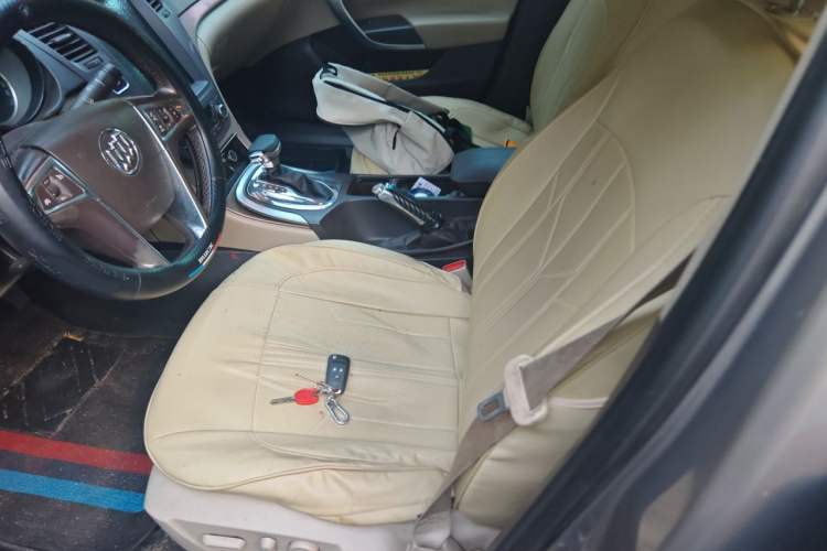 Used Buick Regal 2012 2.0L Luxury Edition Left Front Seat