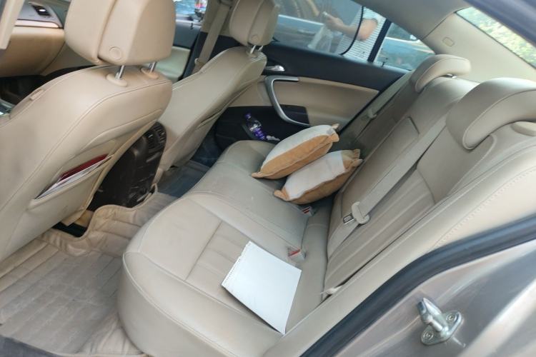 Used Buick Regal 2012 2.0L Luxury Edition Left Rear Seat