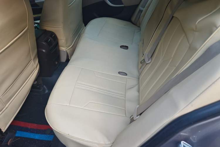 Used Buick Regal 2012 2.0L Luxury Edition Left Rear Seat