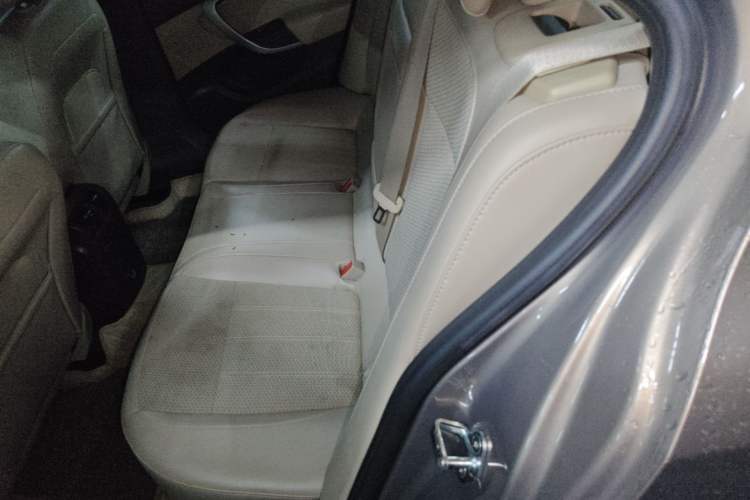 Used Buick Regal 2012 2.0L Comfort Edition Left Rear Seat