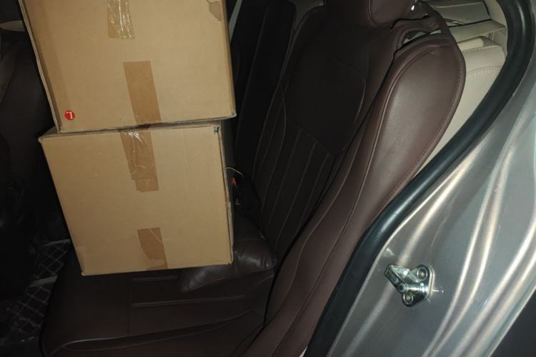 Used Buick Regal 2012 2.0L Luxury Edition Left Rear Seat