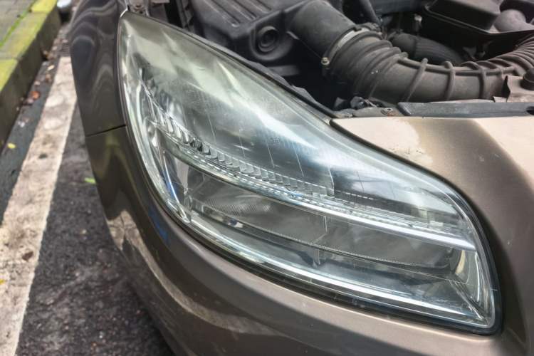 Used Buick Regal 2012 2.0L Comfort Edition Right Front Headlight