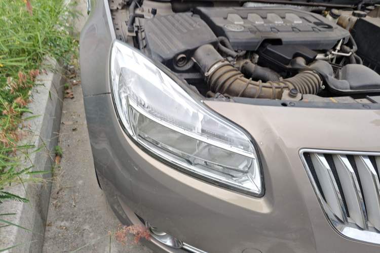 Used Buick Regal 2012 2.0L Comfort Edition Right Front Headlight