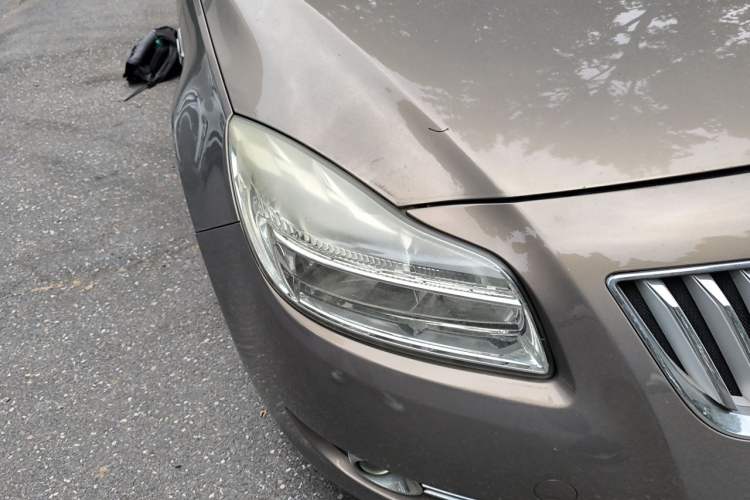 Used Buick Regal 2012 2.0L Luxury Edition Right Front Headlight