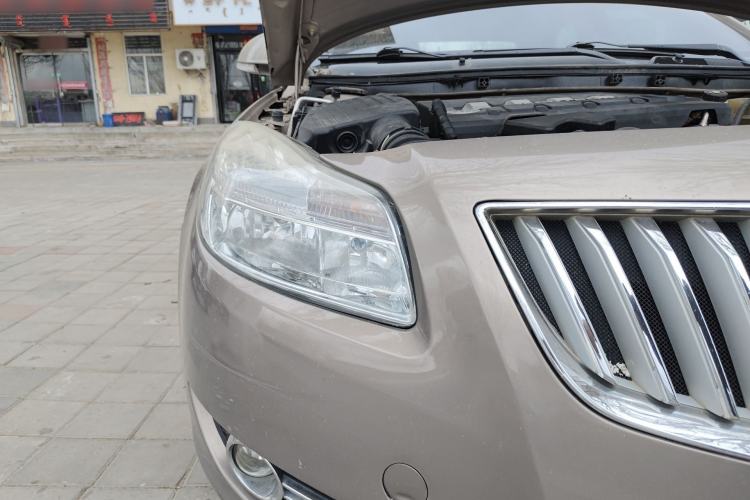 Used Buick Regal 2012 2.0L Comfort Edition Right Front Headlight