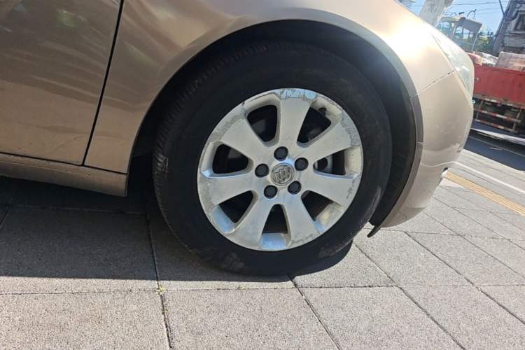 Used Buick Regal 2012 2.0L Comfort Edition Right Front Wheel Hub