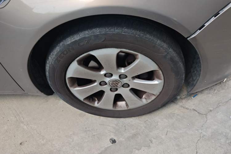 Used Buick Regal 2012 2.0L Comfort Edition Right Front Wheel Hub