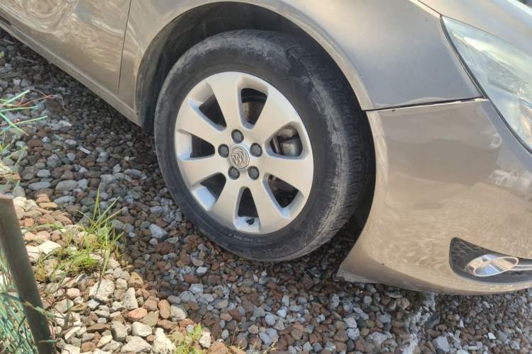 Used Buick Regal 2012 2.0L Comfort Edition Right Front Wheel Hub