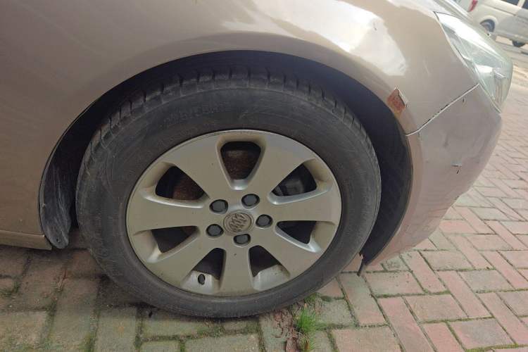 Used Buick Regal 2012 2.0L Luxury Edition Right Front Wheel Hub