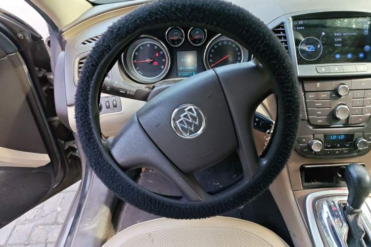Used Buick Regal 2012 2.0L Comfort Edition Steering Wheel