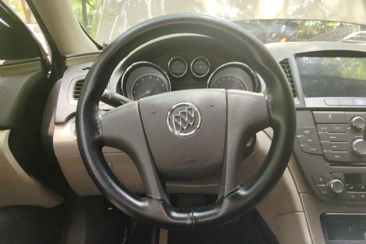 Used Buick Regal 2012 2.0L Comfort Edition Steering Wheel