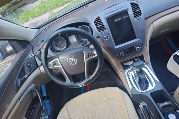 Used Buick Regal 2012 2.0L Luxury Edition Steering Wheel