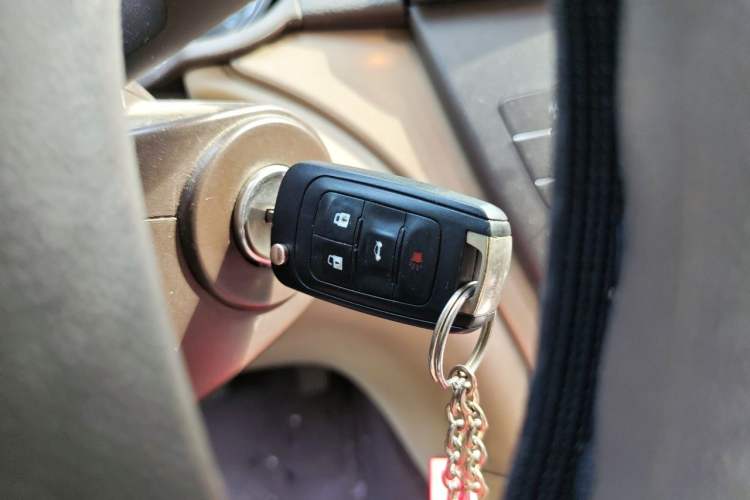 Used Buick Regal 2012 2.0L Comfort Edition Vehicle Key
