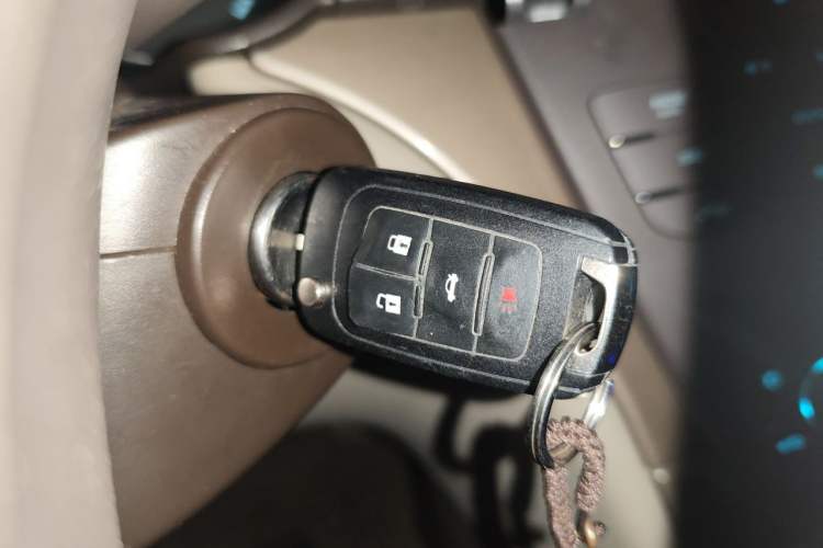Used Buick Regal 2012 2.0L Comfort Edition Vehicle Key