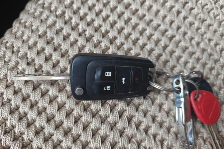 Used Buick Regal 2012 2.0L Comfort Edition Vehicle Key