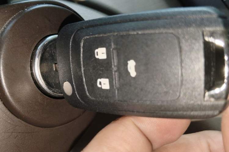 Used Buick Regal 2012 2.0L Comfort Edition Vehicle Key