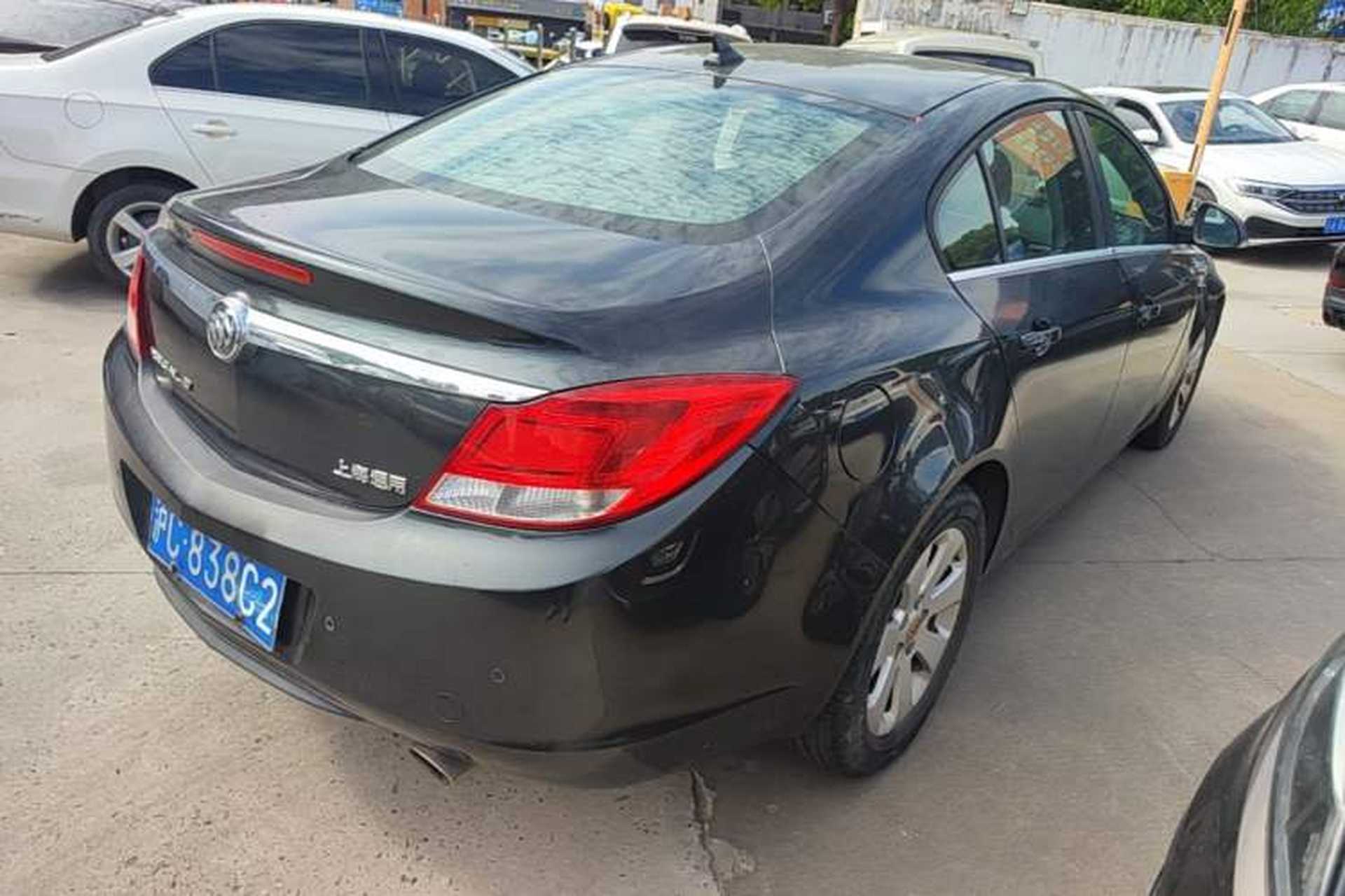 Used Buick Regal 2013 1.6T Automatic Elite Sport Edition Rear Right 45 Deg