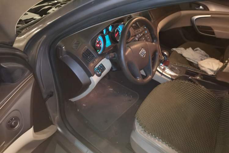 Used Buick Regal 2013 GS 2.0T Grand Sport Edition Driver Seat