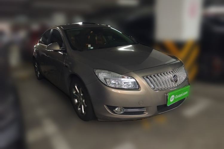 Used Buick Regal 2013 1.6T Automatic Elite Sport Edition Front Right 45 Deg