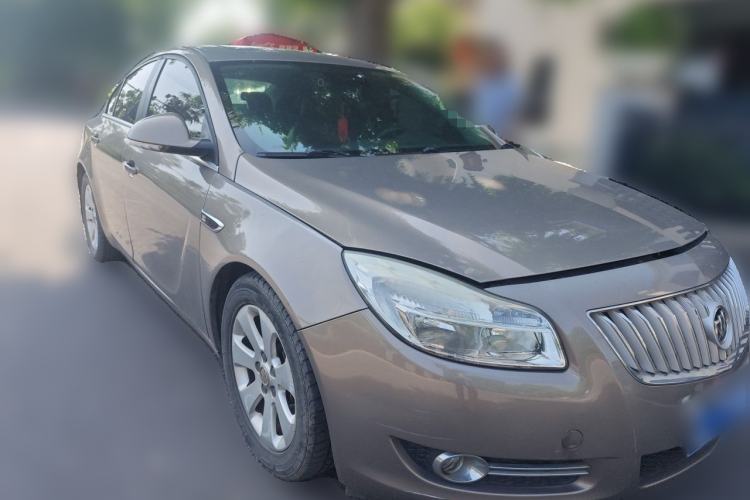 Used Buick Regal 2013 1.6T Automatic Elite Sport Edition Front Right 45 Deg