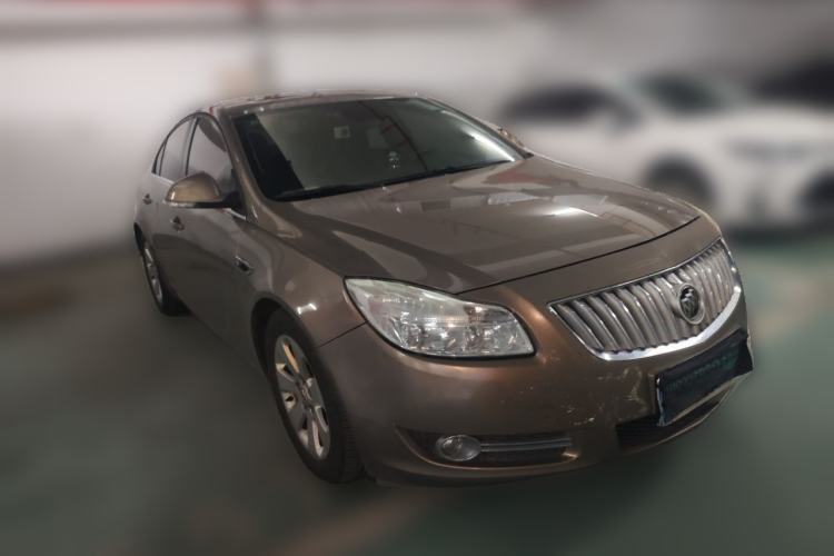 Used Buick Regal 2013 1.6T Automatic Elite Sport Edition Front Right 45 Deg