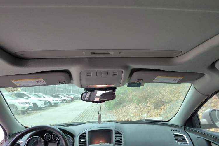 Used Buick Regal 2013 1.6T Automatic Elite Sport Edition Headliner