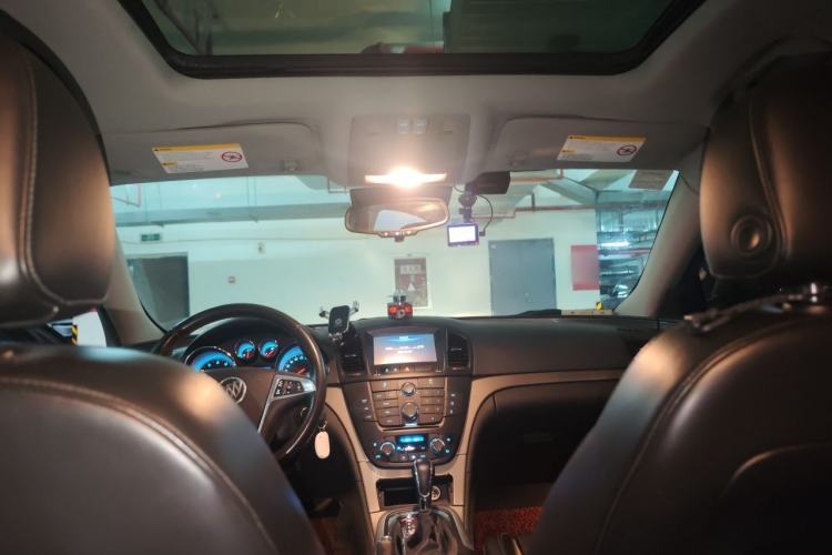 Used Buick Regal 2013 1.6T Automatic Elite Sport Edition Headliner