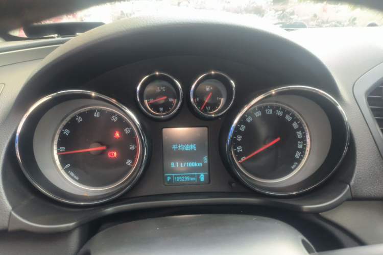 Used Buick Regal 2013 1.6T Automatic Elite Sport Edition Instrument Cluster