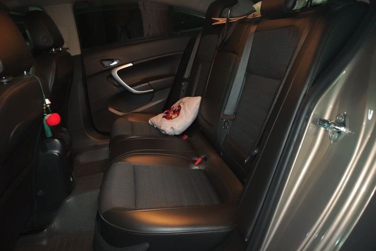 Used Buick Regal 2013 1.6T Automatic Elite Sport Edition Left Rear Seat